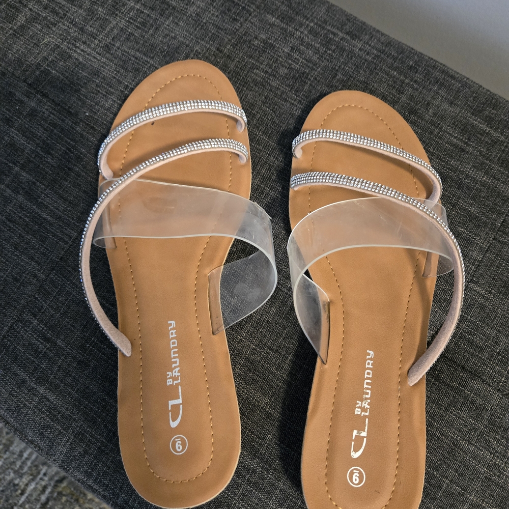 CL by Laundry Women's Tan Sandals